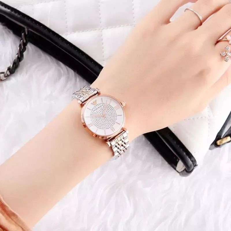 美物|佟丽娅、张钧甯都在戴的阿玛尼满天星，好看又百搭！太