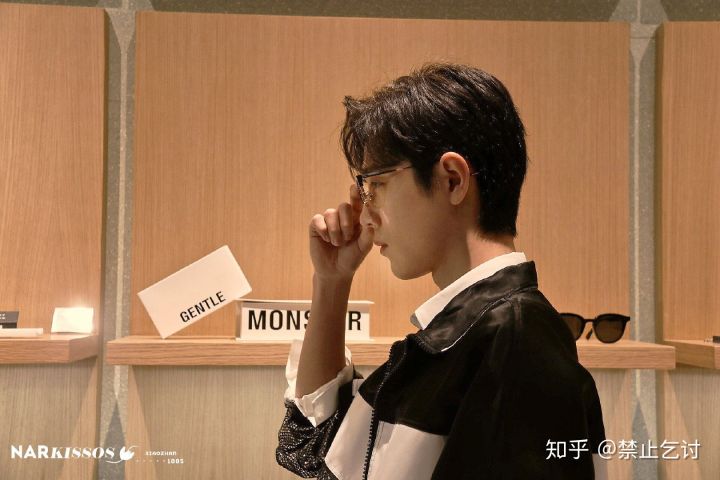 肖战是什么样的人知乎,肖战会娶什么样的人