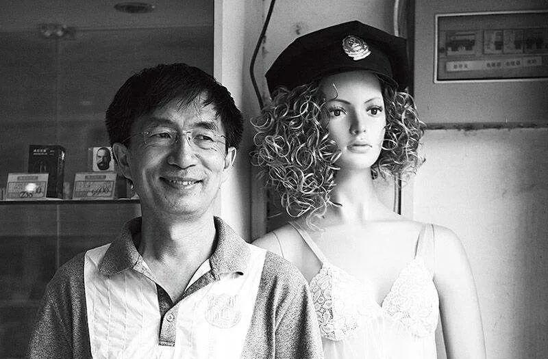 杜蕾斯被罚、杰士邦挨骂:一段安全套“色流”史