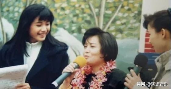 龙飘飘对你怀念特别多伴奏,龙飘飘特别怀念你