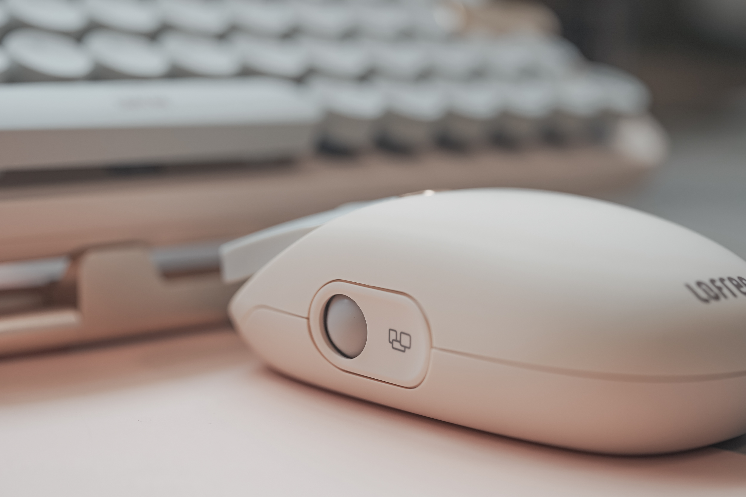 lofree洛斐桌面键鼠套装体验,洛斐键鼠套装值得买吗