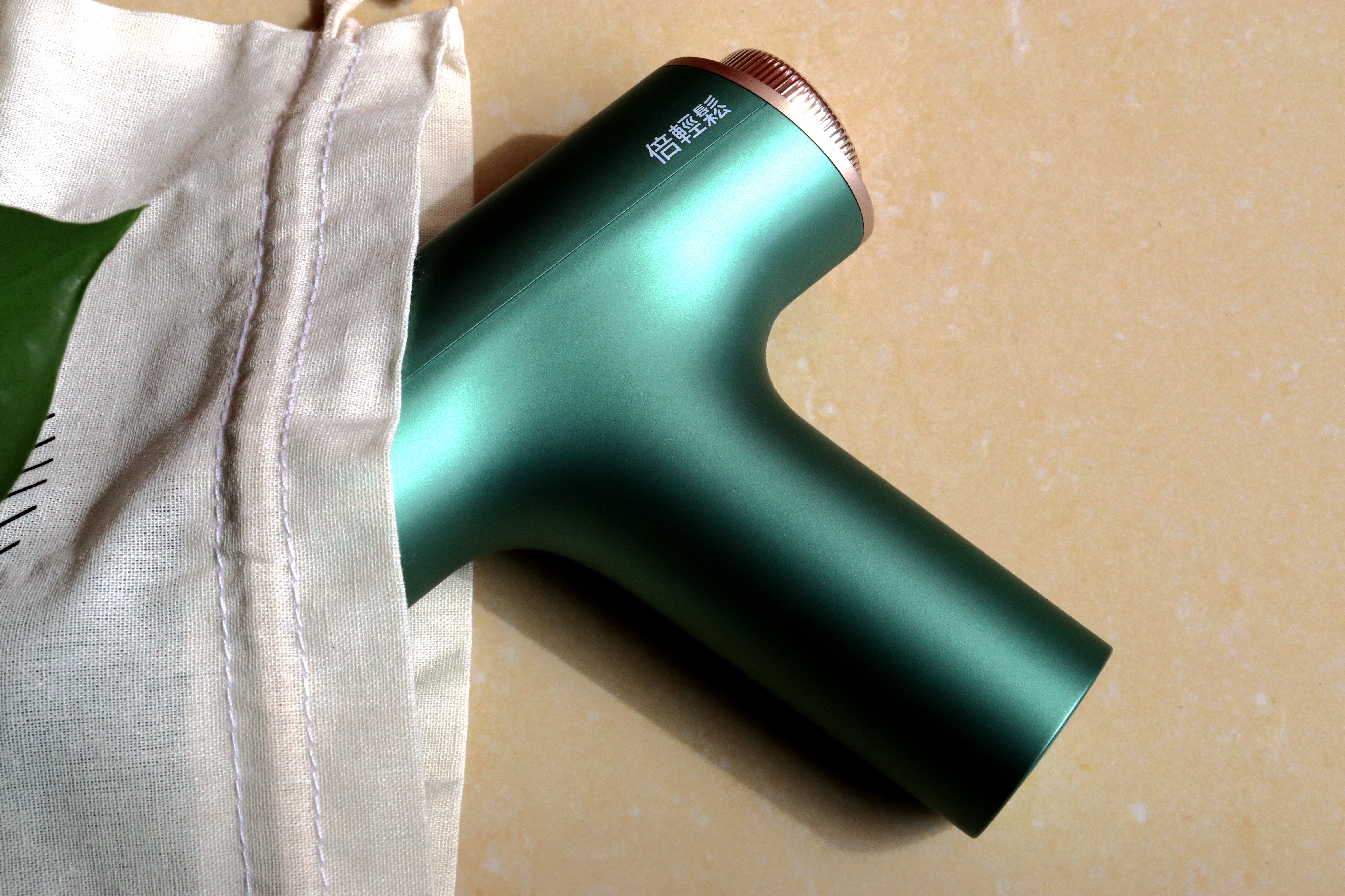 健身肌肉酸痛筋膜枪,breo倍轻松9号筋膜枪