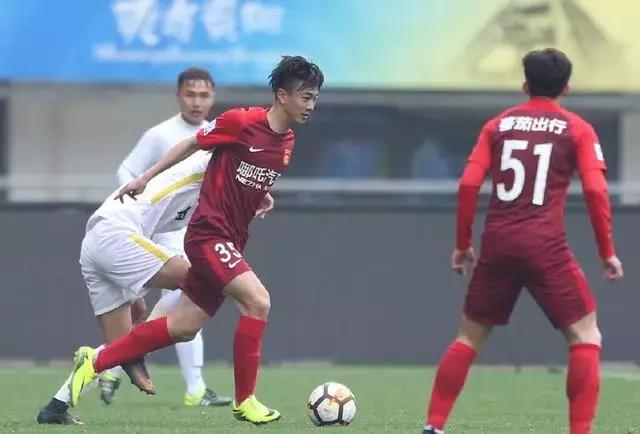 中超u23球员打进首球,他曾经一夜成名