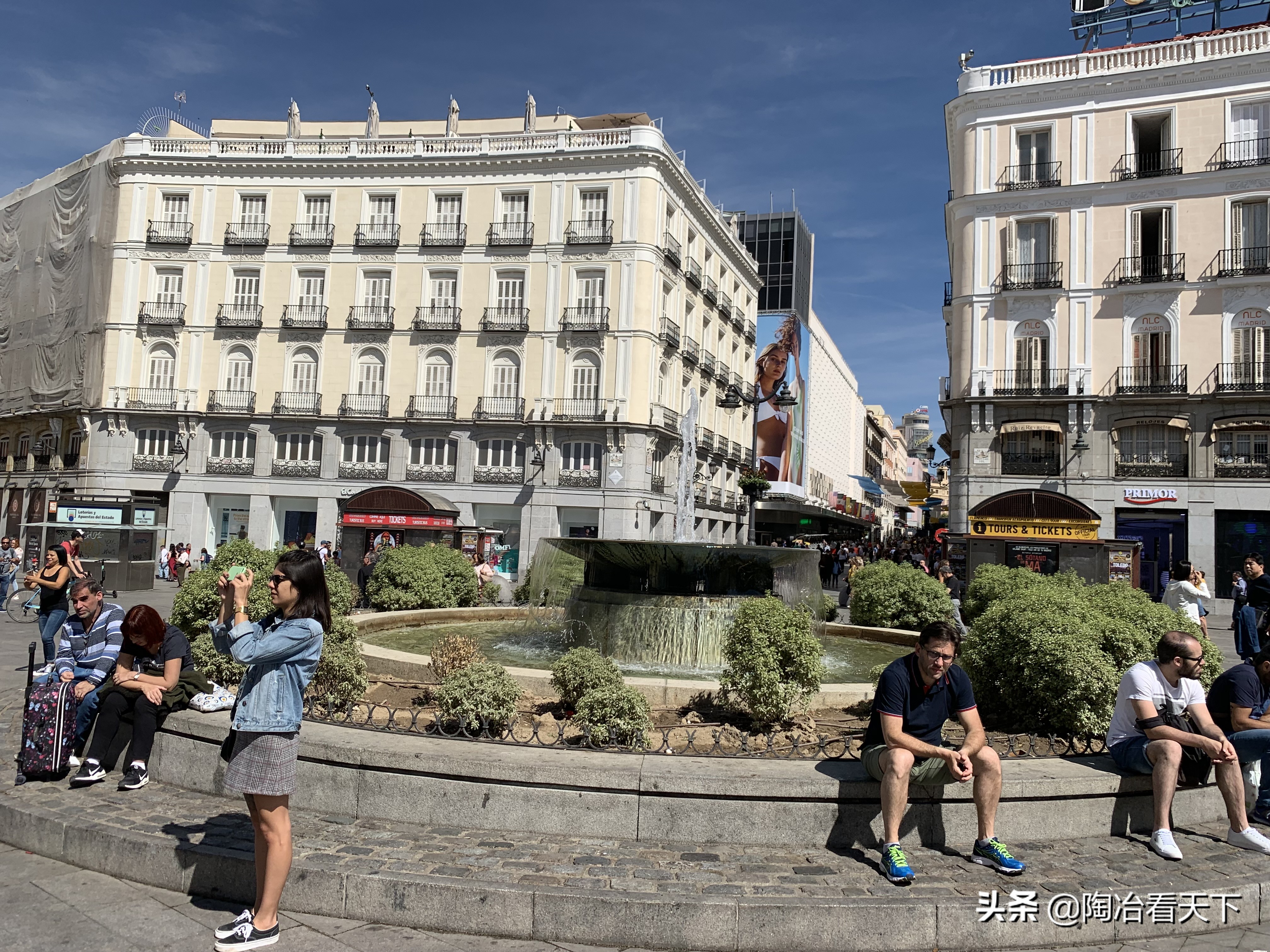西班牙小偷巨多，为何当地警察也不太管？在欧洲旅行如何防盗