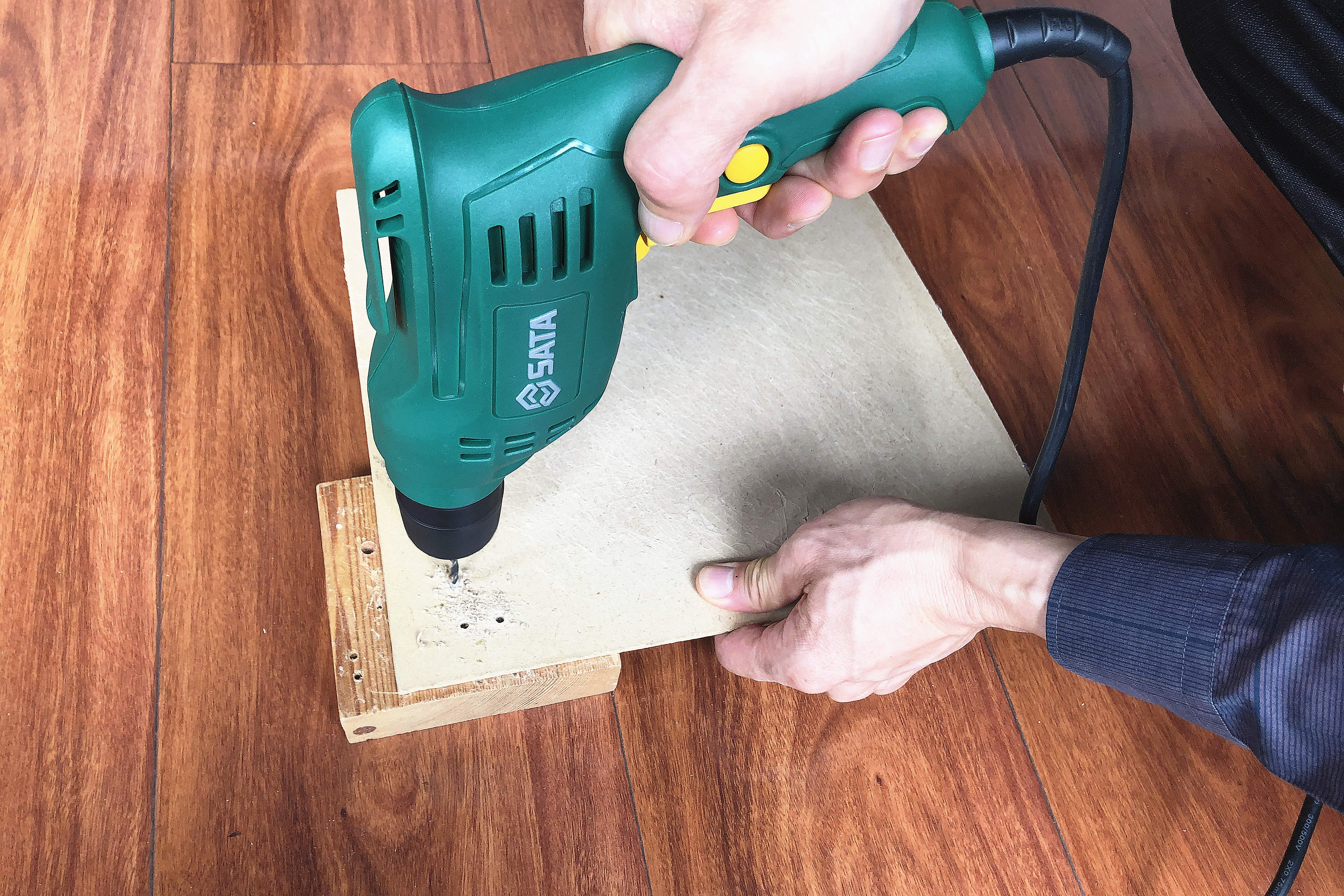 手电钻的常见故障与维修教程视频,怎样选一款家用手电钻