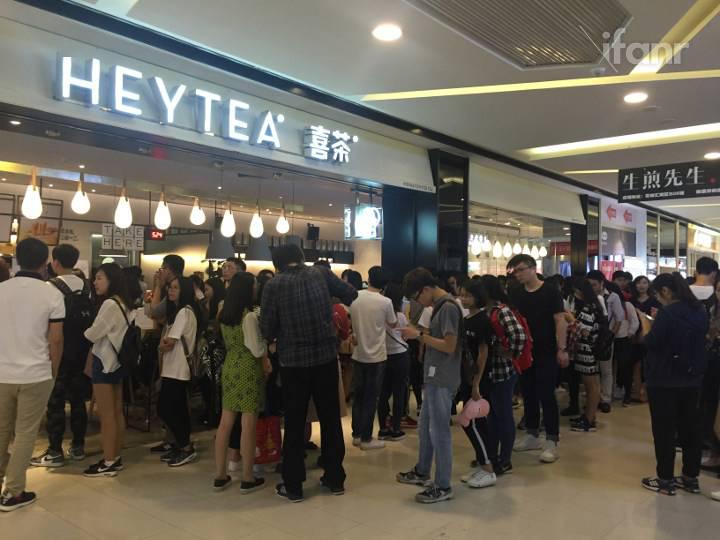 奈雪的茶和喜茶星巴克,为什么喜茶奈雪做不成星巴克