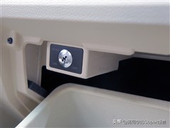 吉利自由舰1.3发动机,吉利自由舰1.3老款油耗多少