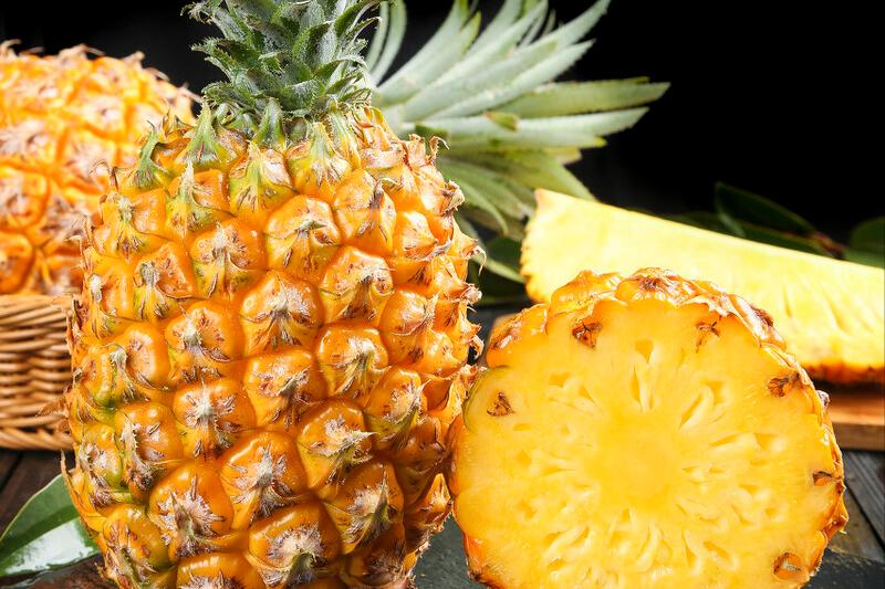 买菠萝怎么避免黑心,菠萝如何挑选甜的