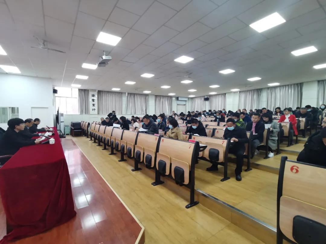 找差距补短板转作风促提升发言稿,找差距谋思路抓落实大讨论