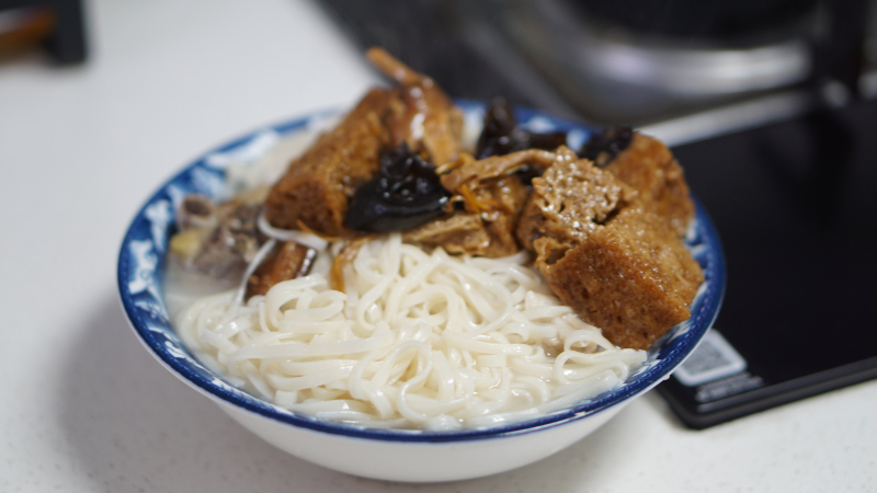 英国帝伯朗钛钻不粘锅,做一桌好菜,只需要这一口锅