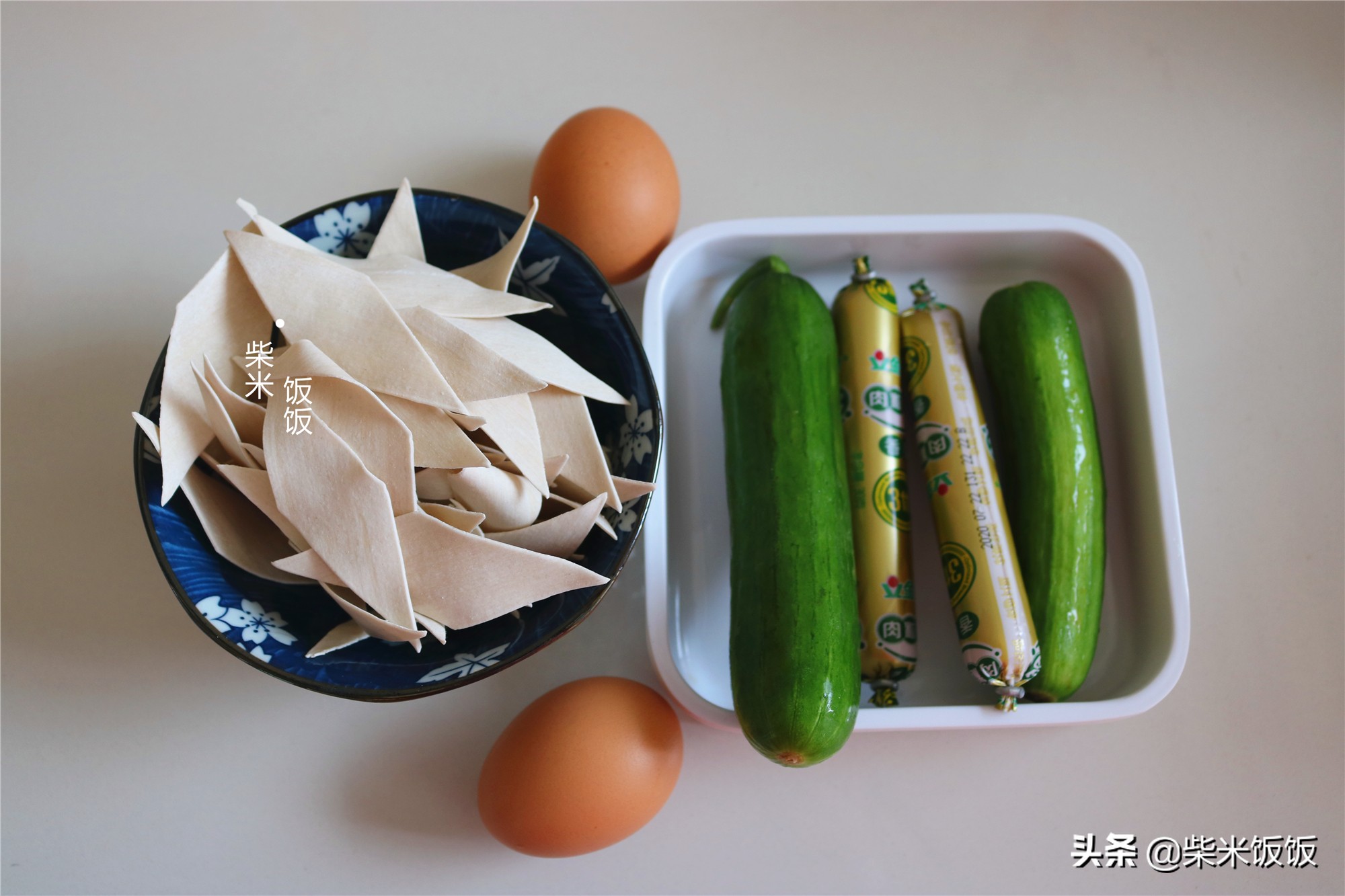 娘俩的午餐一菜一汤,娘俩的午饭简单又好吃
