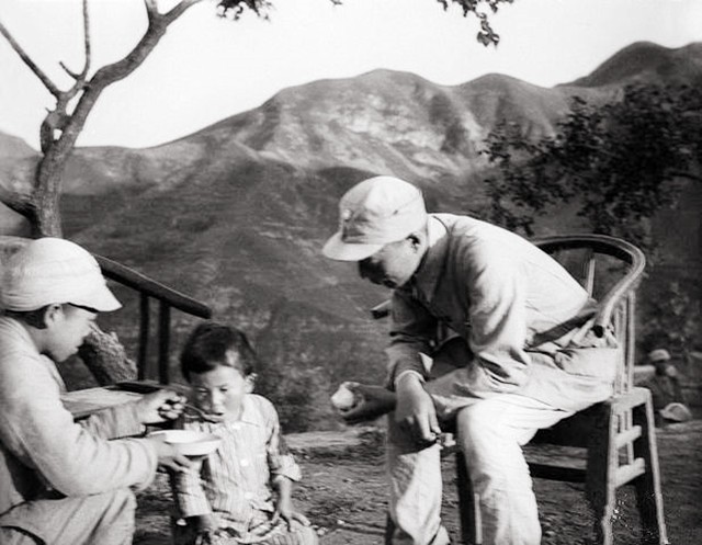 电视剧聂荣臻送还日本小姑娘过程,电视剧聂荣臻寻找日本小姑娘视频