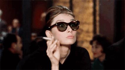 头大脸大变美思路,鹅蛋脸适合的最佳发型戴帽子