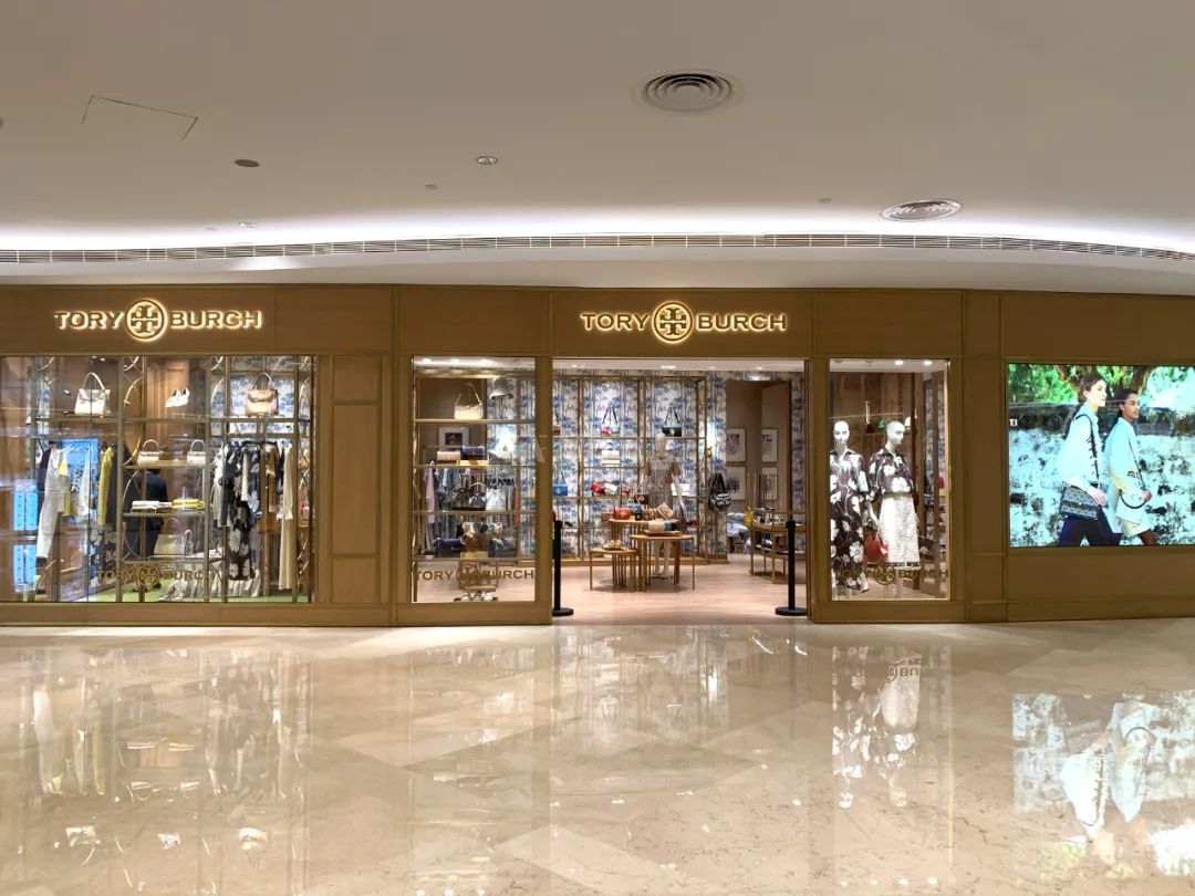 暴走重庆成都,重庆三大核心商圈