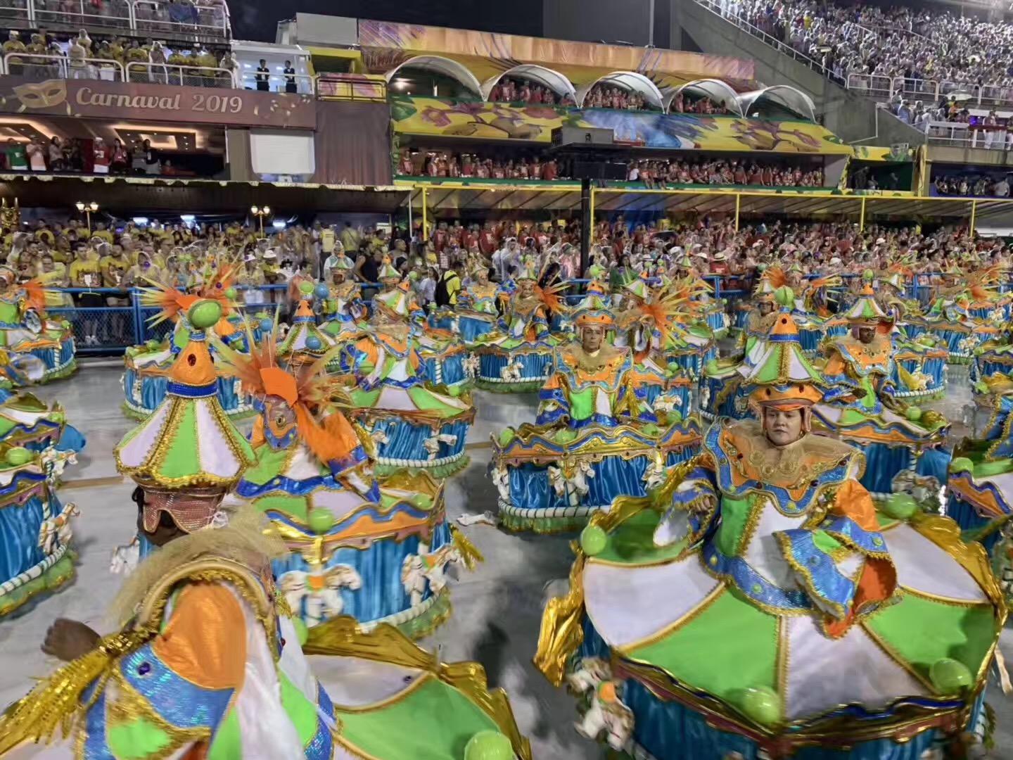 巴西人桑巴演出,巴西顶级桑巴舞表演