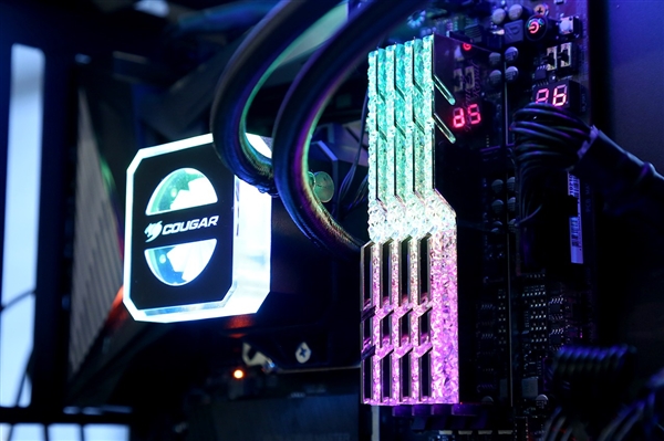 90%的人都会错的题,内存条怎样插才是正确的