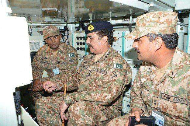 巴铁向中国再下巨额订单!订购大批导弹装备,专家:局势非常危急