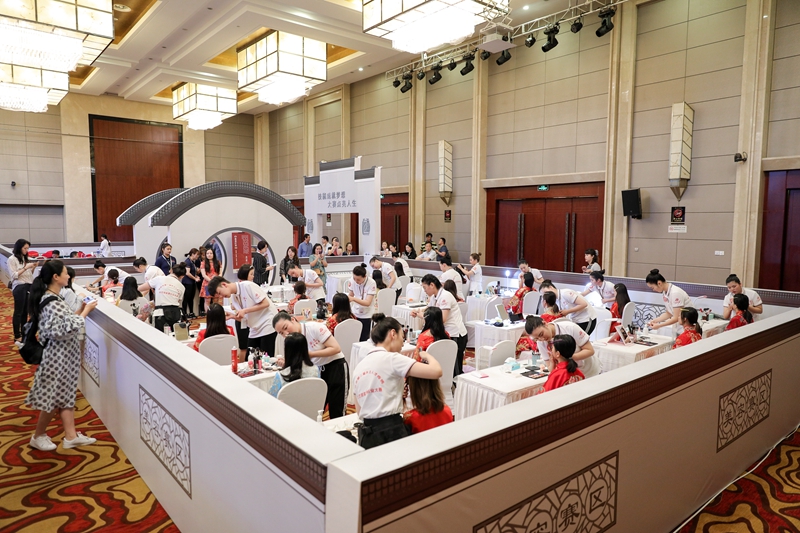 南京市第二届传统技艺技能大赛美容美妆比赛完美收官