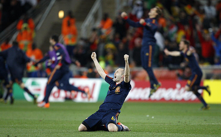 你认为世界上最伟大的足球运动员,21世纪最伟大的10个足球运动员