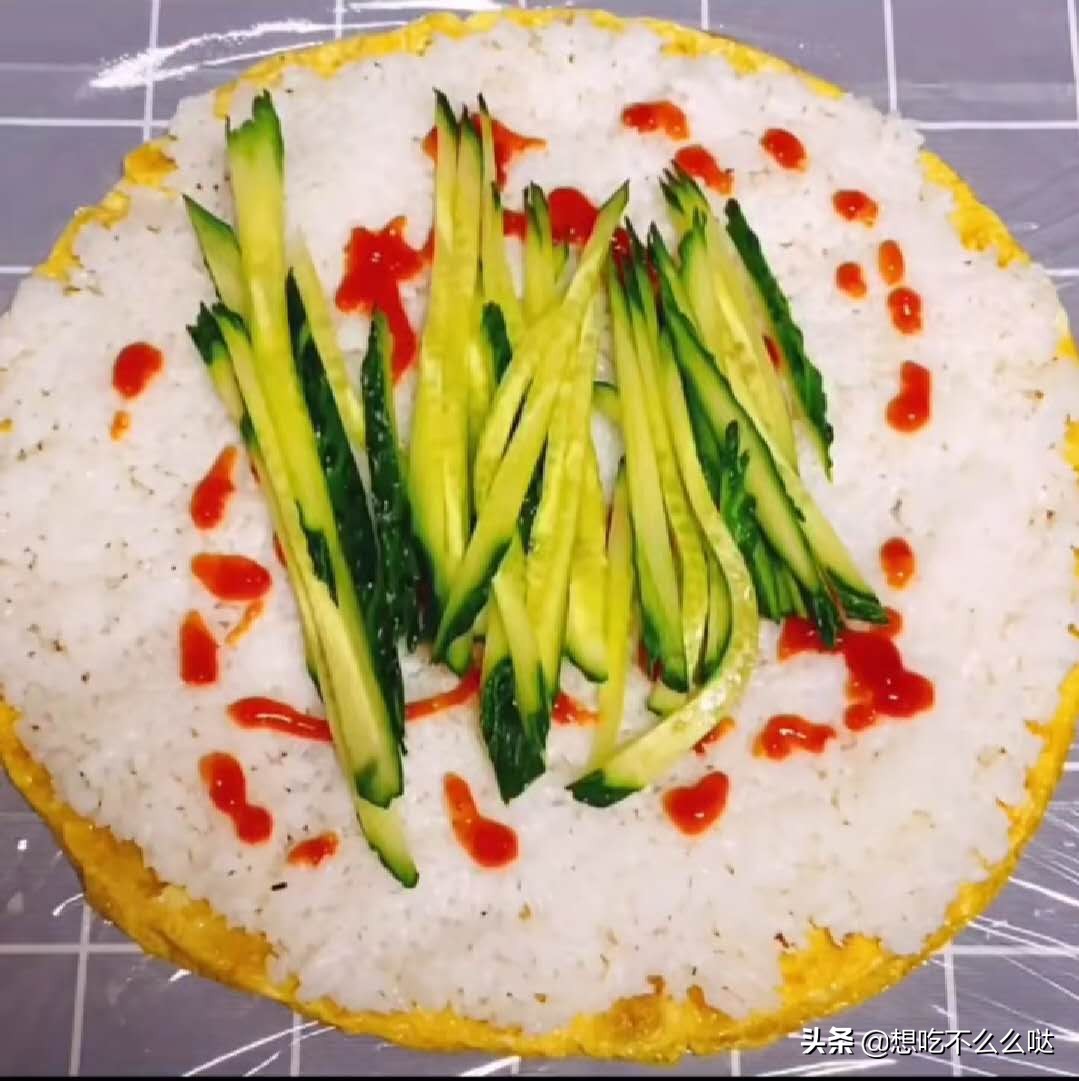 怎么制作简单的蛋包饭又好吃,简单易学的蛋包饭非常好吃