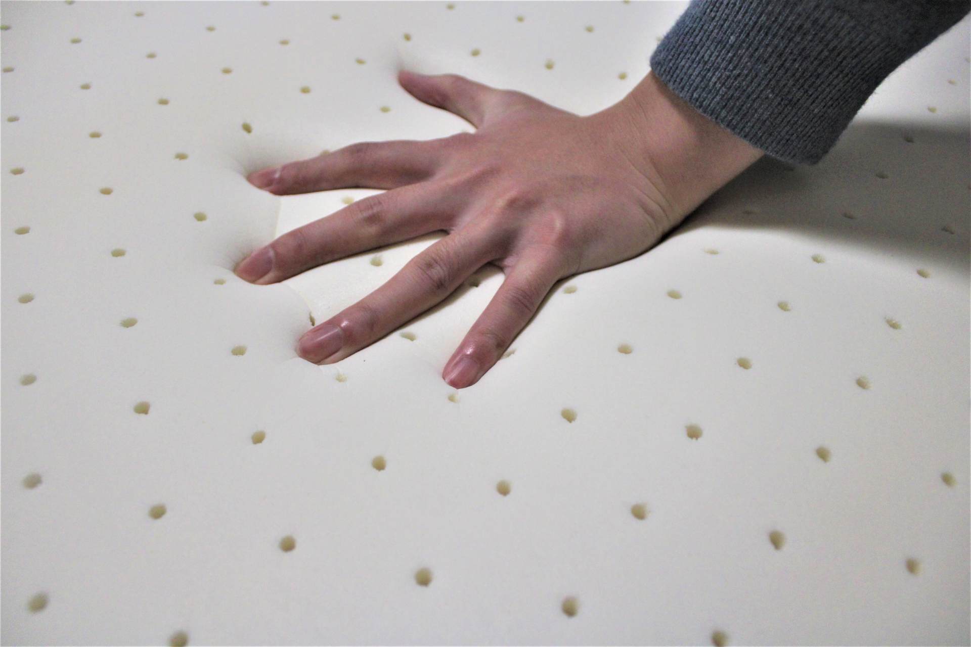 8hschott天然纯乳胶床垫测评,8h乳胶静音独立弹簧床垫m3ac