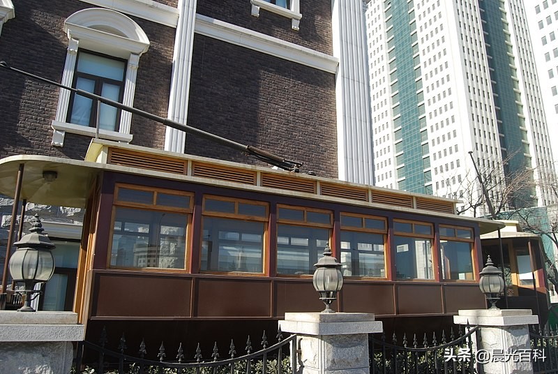 天津无轨电车公交车图片,天津第一条公交线路