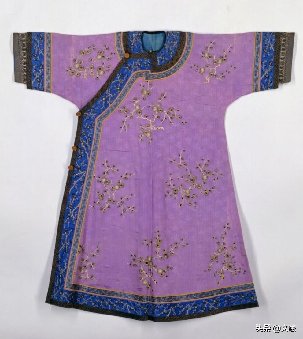 穿不起什么颜色的衣服,穿不了霸气的太后装