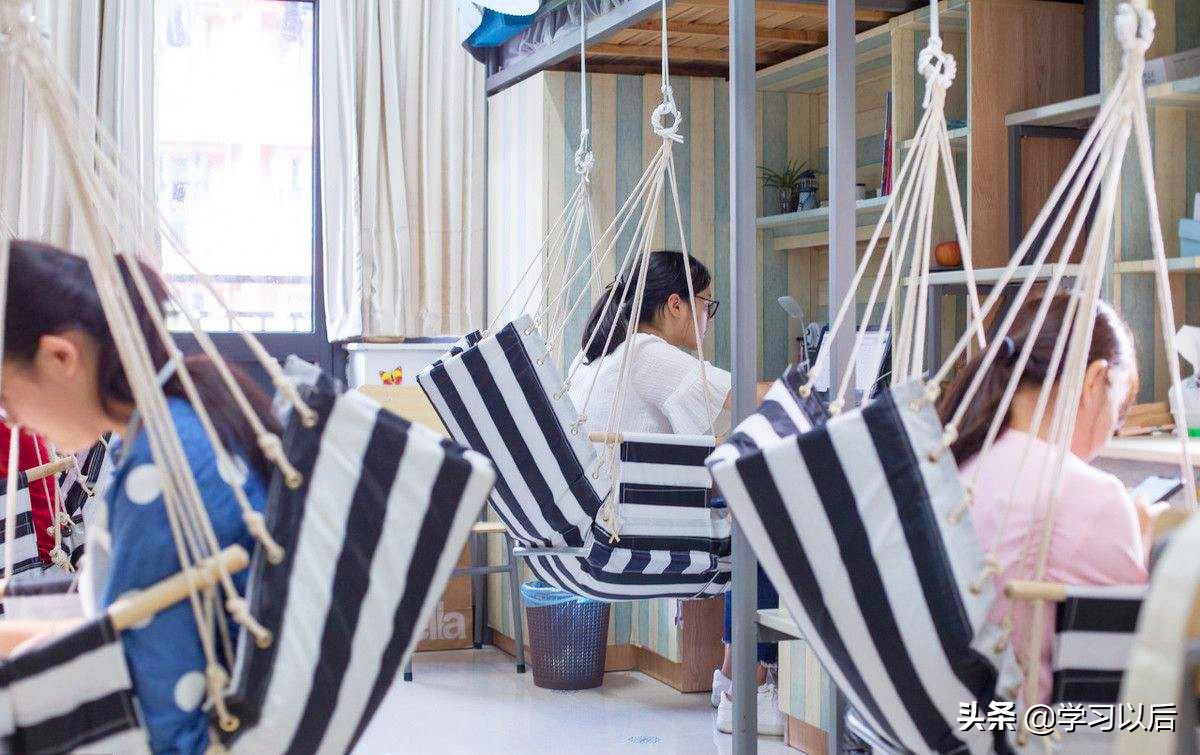 大学生如何处理宿舍人际关系800字,大学寝室处理人际关系时的原则