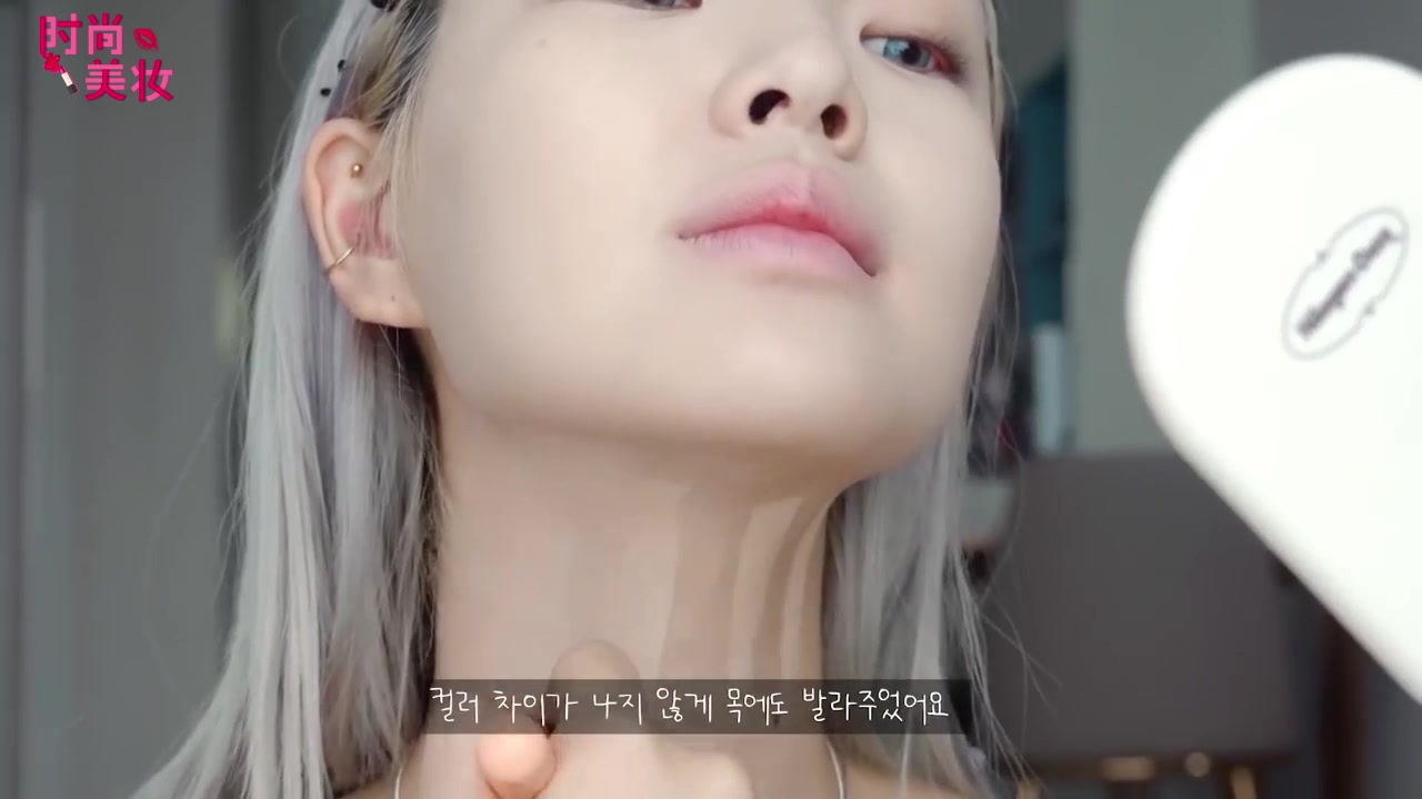 欧美妆教程蓝眼影,蜜桃色眼妆教程冬季暖心少女眼妆