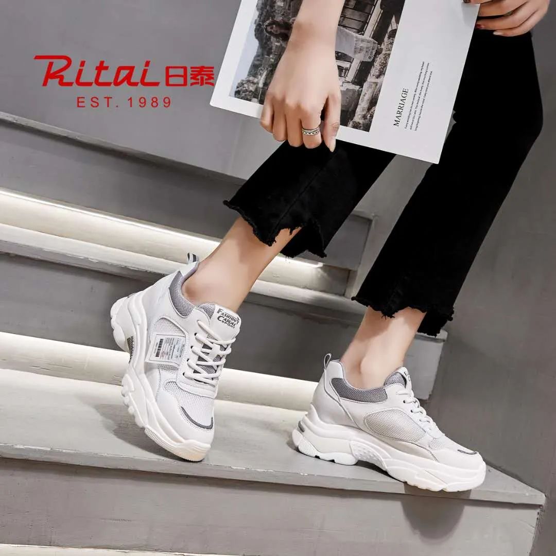 秋季用4双鞋提升时髦感,今夏必穿的三双鞋