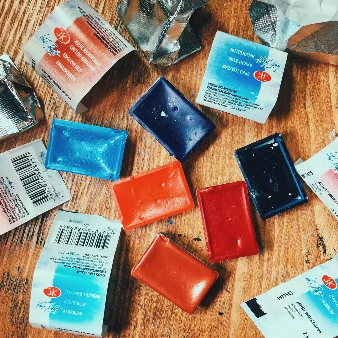 不务正业、跳钢管舞的她靠画羞羞画撩到46万粉丝,画作撩性格酷