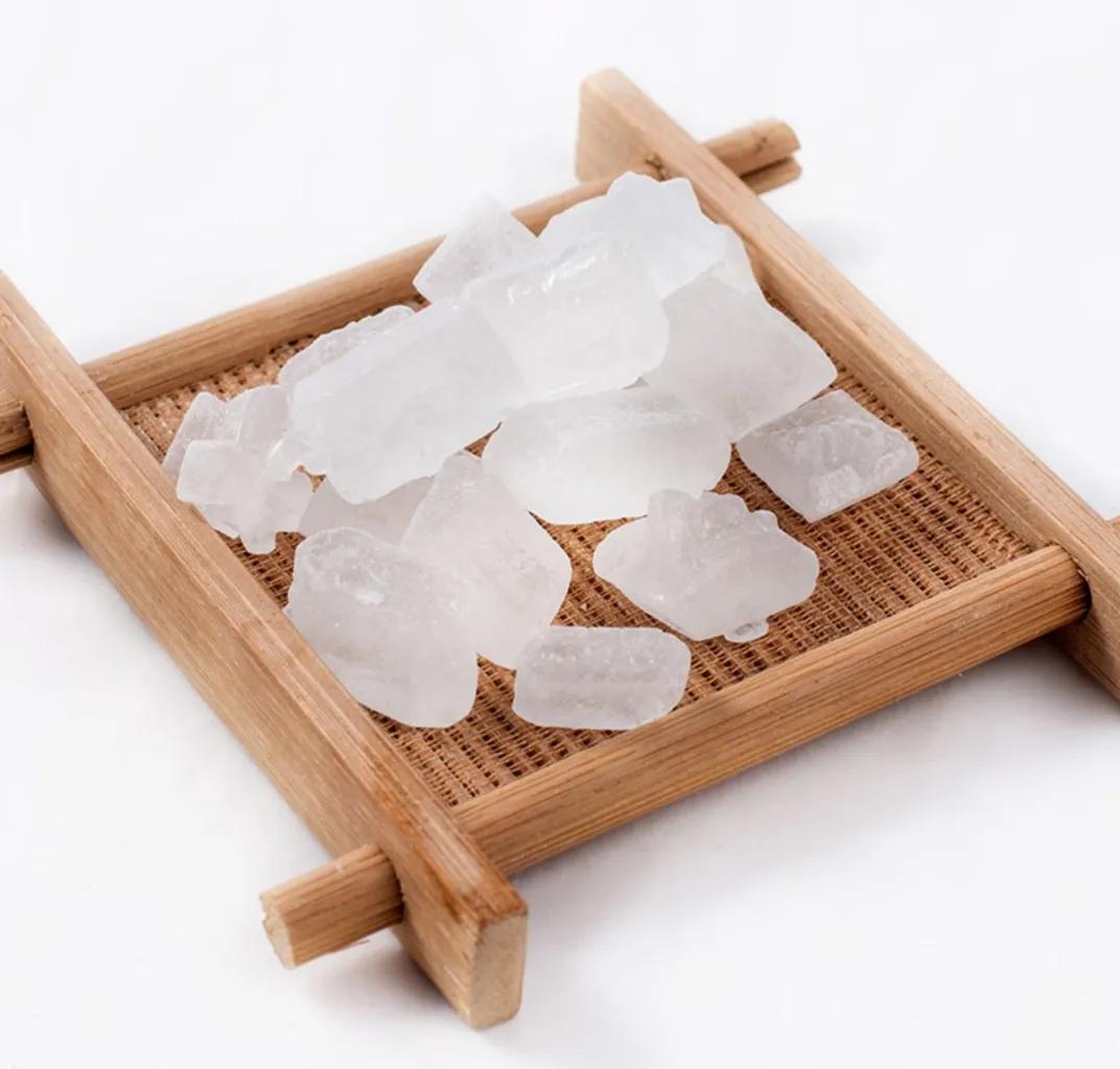 川贝炖雪梨等民间偏方,川贝冰糖炖雪梨正宗做法