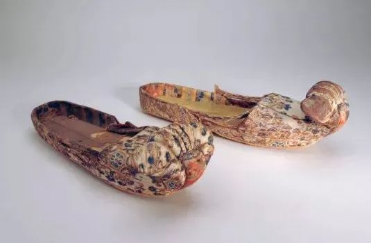 正仓院都是盛唐*物文**？事实是，95%是日本制