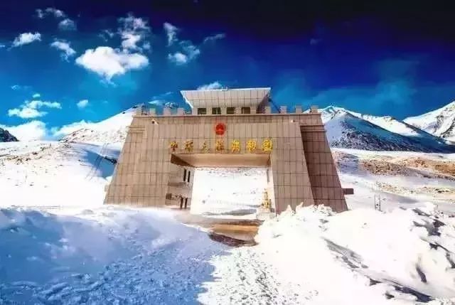 新疆喀什到巴基斯坦需要怎么过去,喀什通巴基斯坦公路