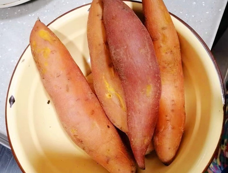 蒸红薯直接上锅,蒸红薯为什么要冷水下锅