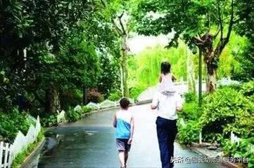 大班月亮姑娘做衣裳教案反思,大班社会我该怎么办教案反思