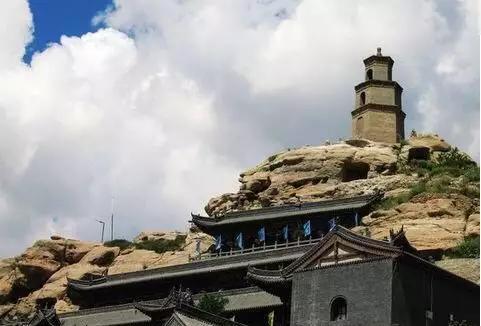 左手云冈窟，右手华严寺｜李尔山评说大同佛教史