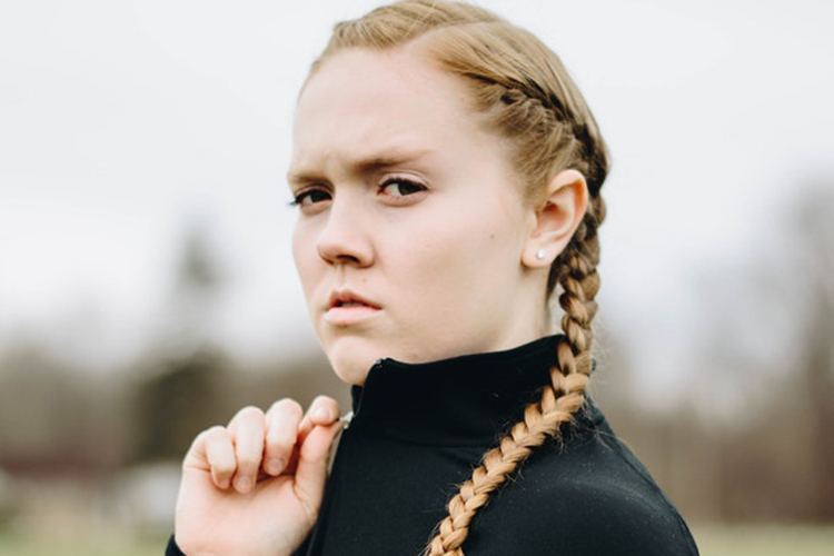 有一个脾气很差的女友是什么体验,有个脾气不好的女朋友心好累