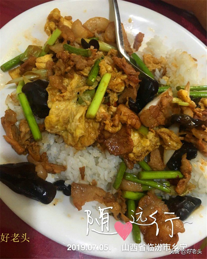 床车自驾游吃住在车上,床车自驾吃住