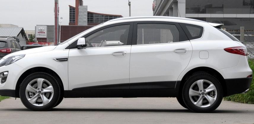 油耗超10升的车,油耗超级低的几款车