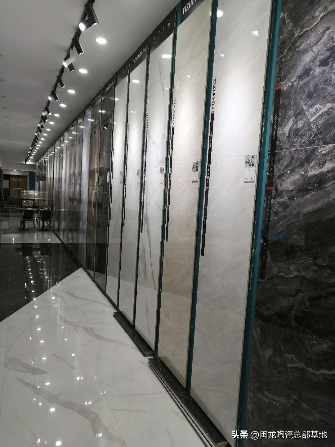 闽龙：缇香瓷砖，瓷砖界的时装大师