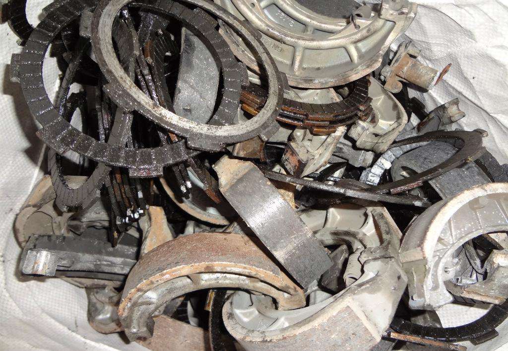 踏板摩托车易损件多久更换,摩托车常坏配件是哪些