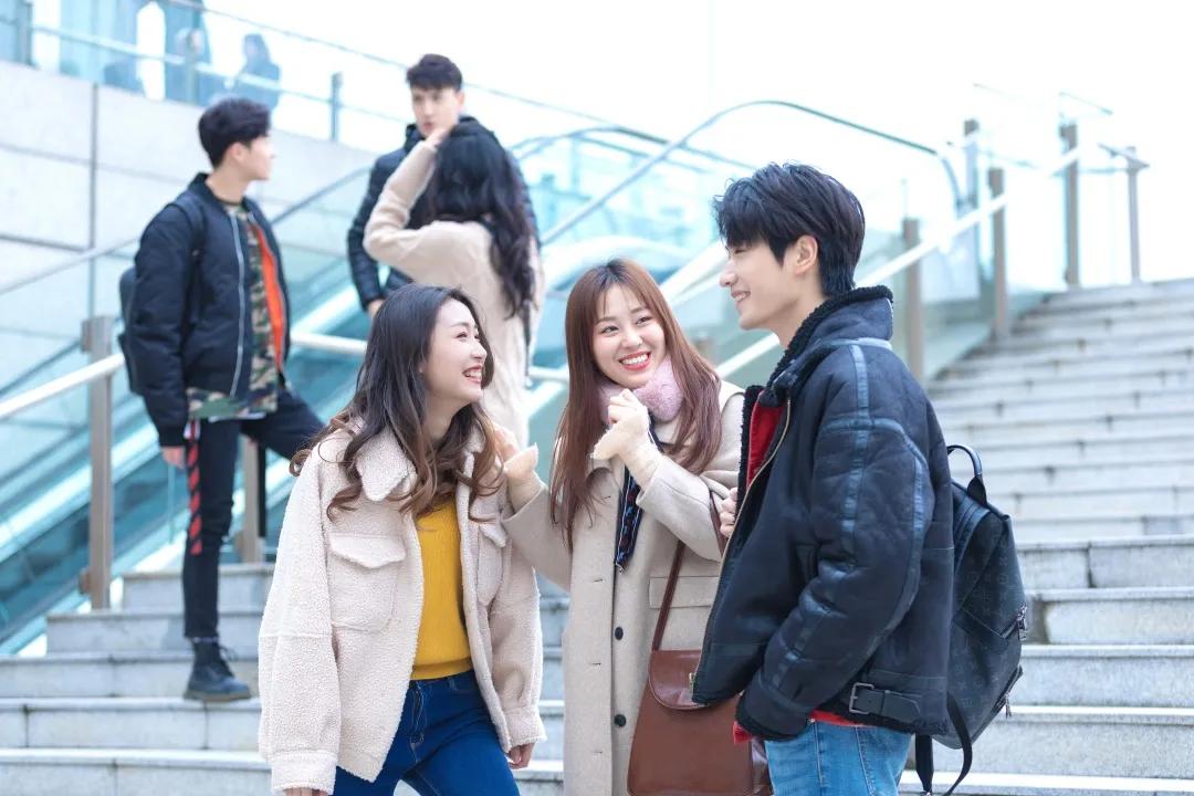 不懂社交方法,为什么感觉和熟人社交很难