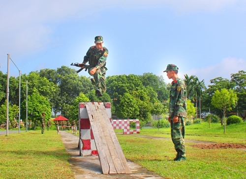 越军练兵,越军格斗训练