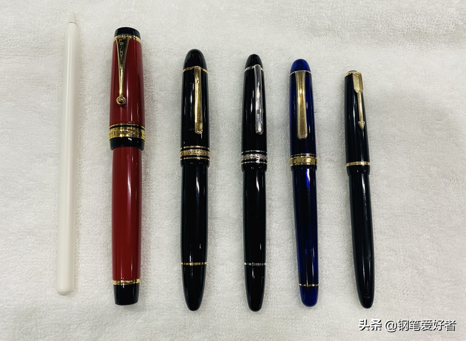 百乐新款按动钢笔,百乐钢笔custom透明