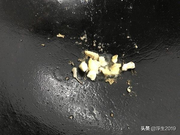 鲳鱼又简单又好吃的做法,鲳鱼这样做好吃又营养全家都爱吃