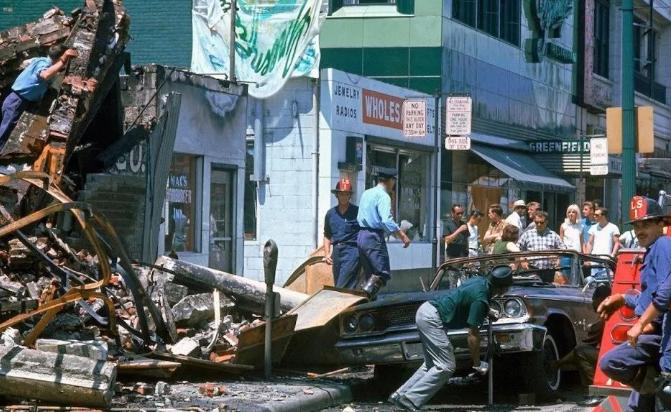 底特律为什么叫汽车之城,底特律为什么叫做汽车城