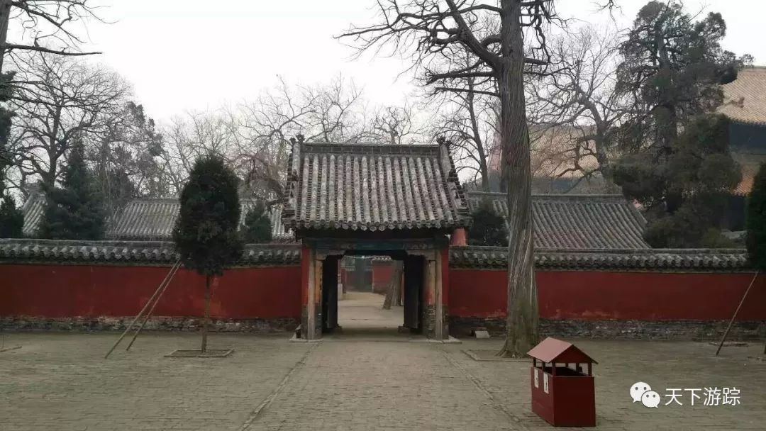 观赏曲阜的孔府孔庙孔林后的感受,曲阜的孔府和孔庙哪个更适合参观