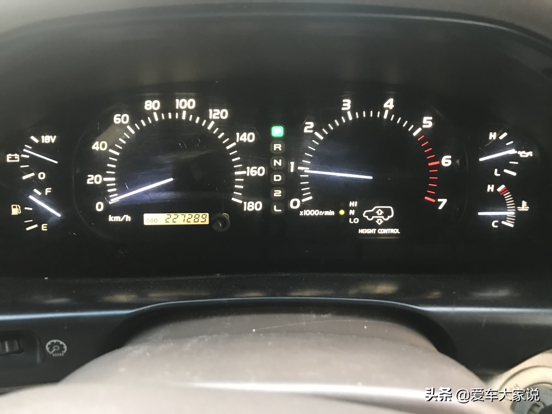 汽车放着不开多久发动一次,汽车长时间不开怠速启动多久合适