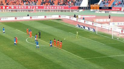 中超裁判再现奇葩一幕,中超裁判奇葩判罚完整版